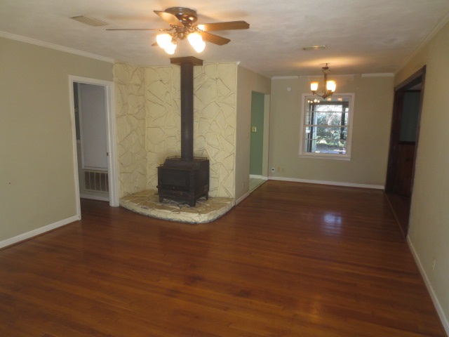 116 Reed Road Pensacola, FL 32507 - Photo 5 of 16