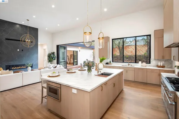 $6,999,000 | 428 Marian Lane, Danville, CA 94526