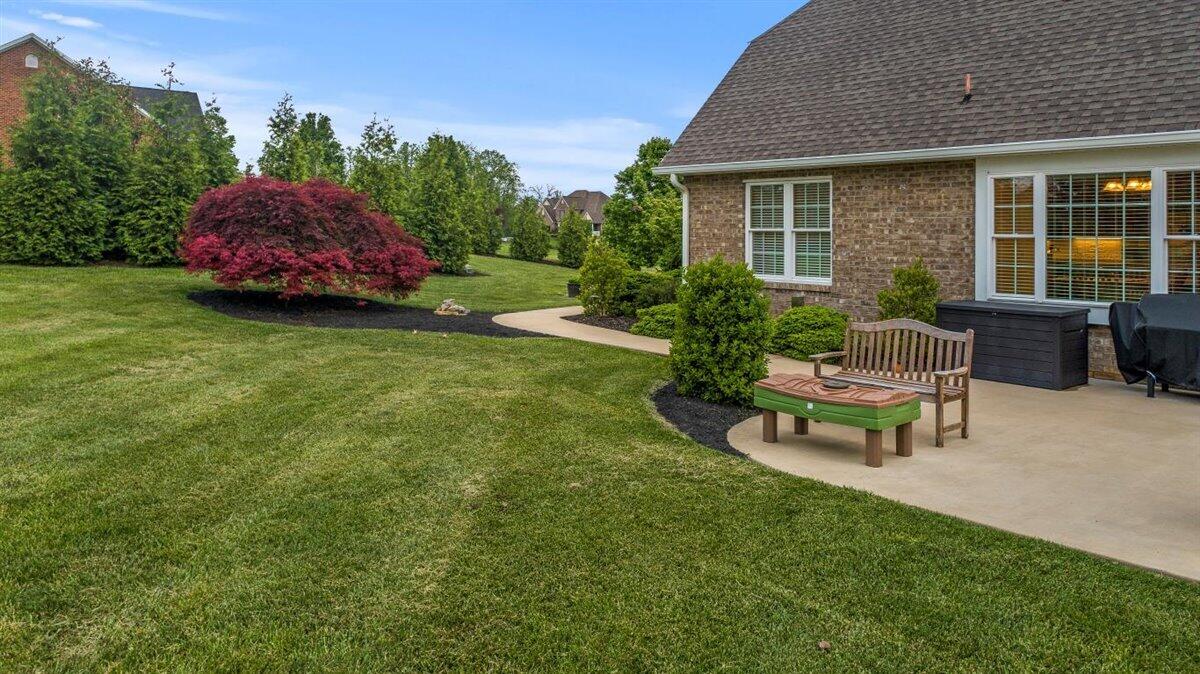 105 Sowder Farm Road Troutville, VA 24175 - Photo 48 of 57 Professional Landscaping
