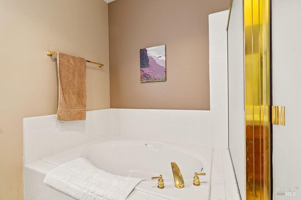 6252 Meadowstone Drive Santa Rosa, CA 95409 - Photo 32 of 33