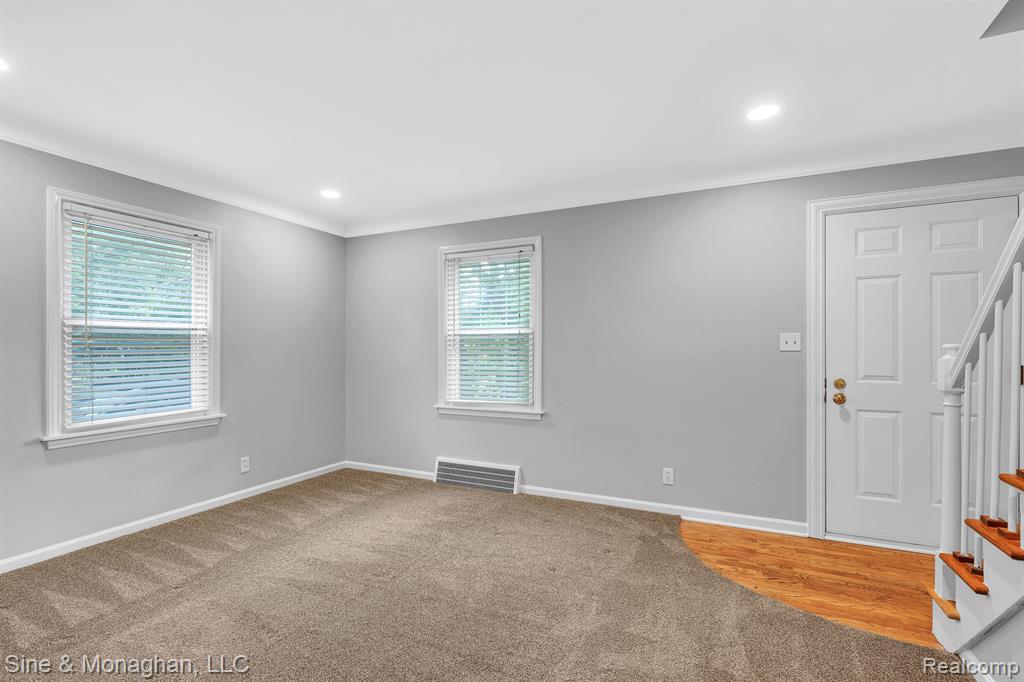 1862 Princeton Road Berkley, MI 48072 - Photo 4 of 18