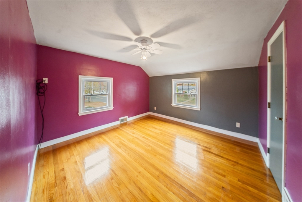 1078 Liberty Street Springfield, MA 01104 - Photo 25 of 42