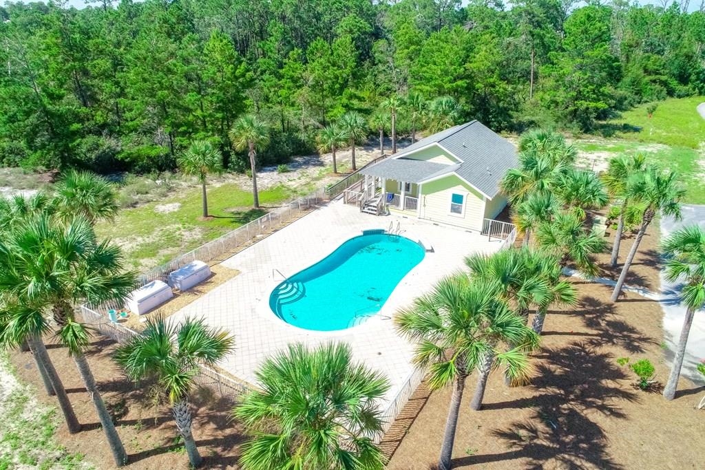 195 Carraway Court Carrabelle, FL 32322 - Photo 2 of 7