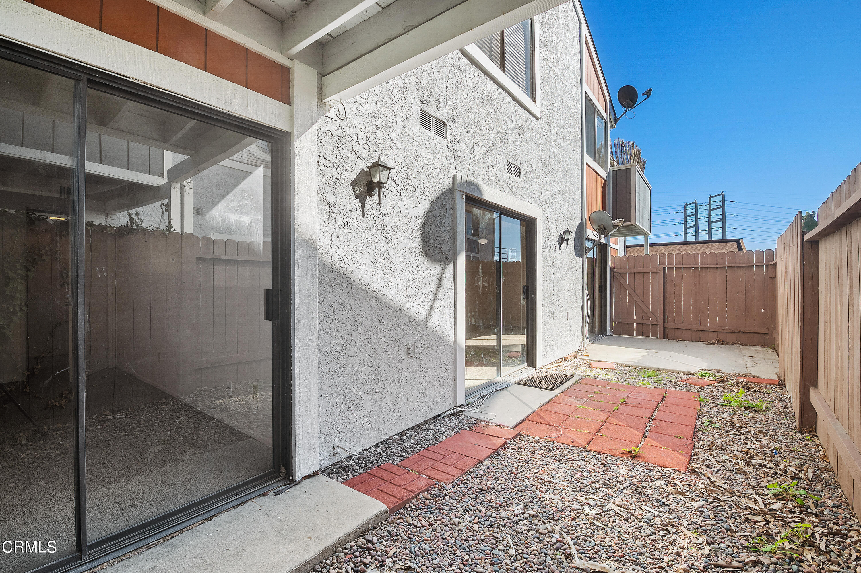 5202 Longfellow Way Oxnard, CA 93033 - Photo 15 of 21 a view of a walk in closet