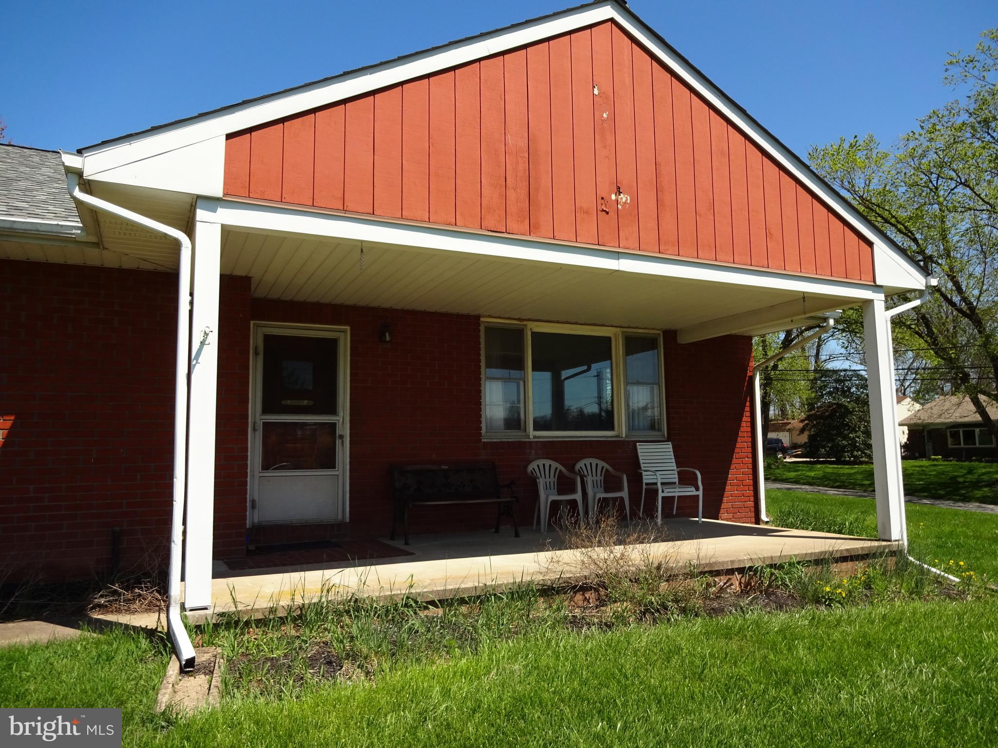 65 Hill Church Road Spring City, PA 19475 - Photo 2 of 26