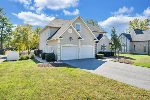 $740,000 | 38 Corbett Street, Salem, VA 24153