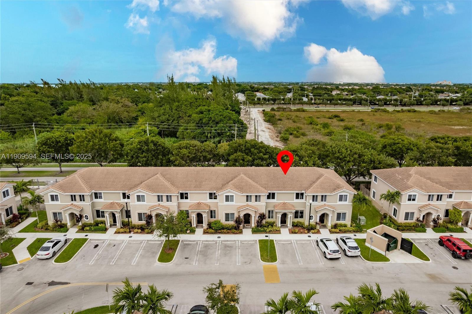 2333 Southeast 10th Street Homestead, FL 33035 - Photo 21 of 22 an aerial view of multiple houses with a yard