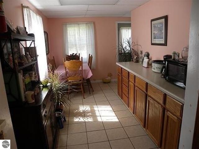 8608 South Coolidge Road Farwell, MI 48622 - Photo 6 of 13 1787406-5.JPG
