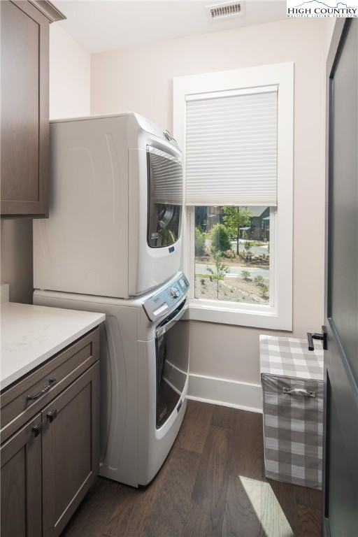 103 Dugger Rdg Trail Boone, NC 28607 - Photo 20 of 49 a utility room with washer and dryer