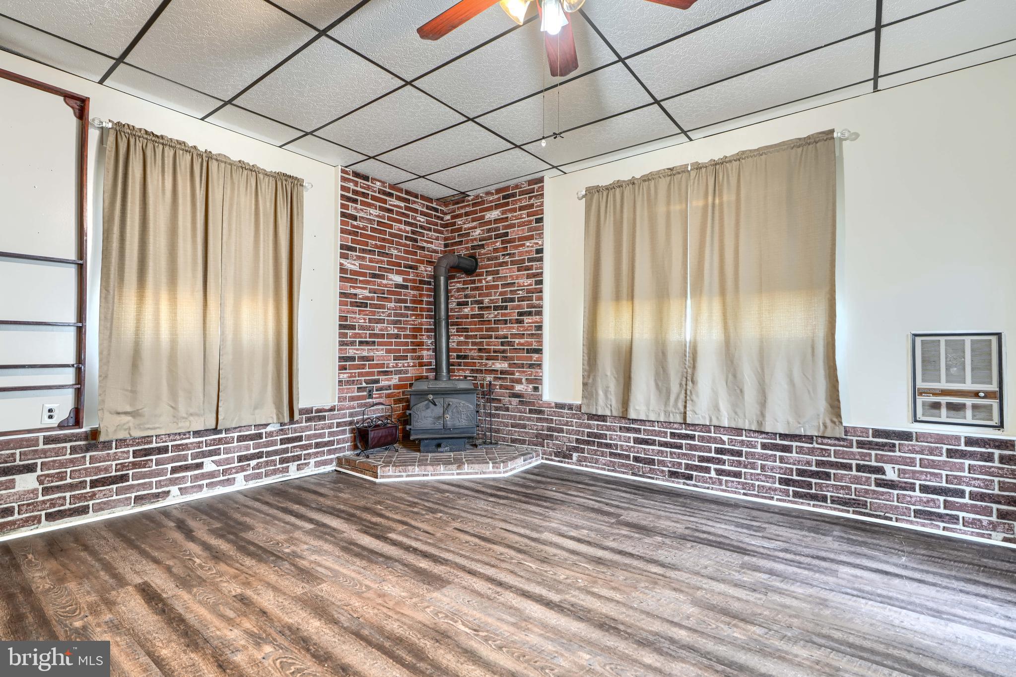 2215 Lodge Farm Road Baltimore, MD 21219 - Photo 19 of 38