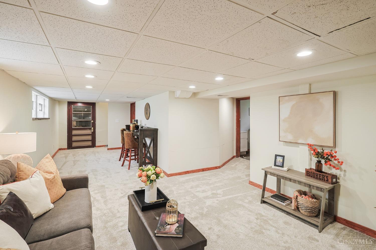 1353 Section Road Cincinnati, OH 45237 - Photo 17 of 39 Gallery Image 17