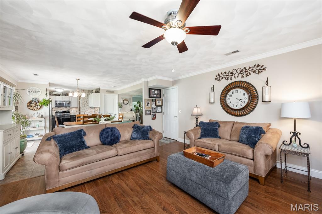 3231 Fielding Lane Shiloh, IL 62221 - Photo 9 of 36 Gallery Image 9
