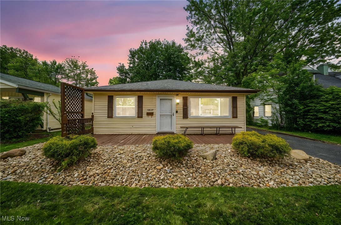 5052 Forest Road Mentor, OH 44060 - Photo 1 of 36 Gallery Image 1