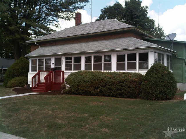 601 East Main Street Butler, IN 46721 - Photo 1 of 21