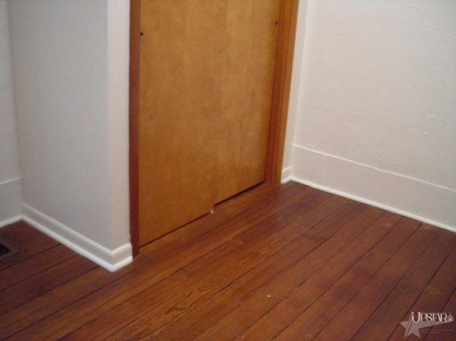 601 East Main Street Butler, IN 46721 - Photo 12 of 21