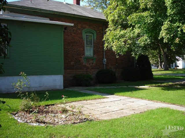 601 East Main Street Butler, IN 46721 - Photo 20 of 21