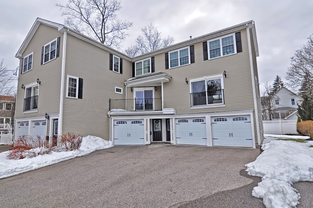 21 Ryden Street, Unit 3 Quincy, MA 02169 - Photo 1 of 23 Gallery Image 1