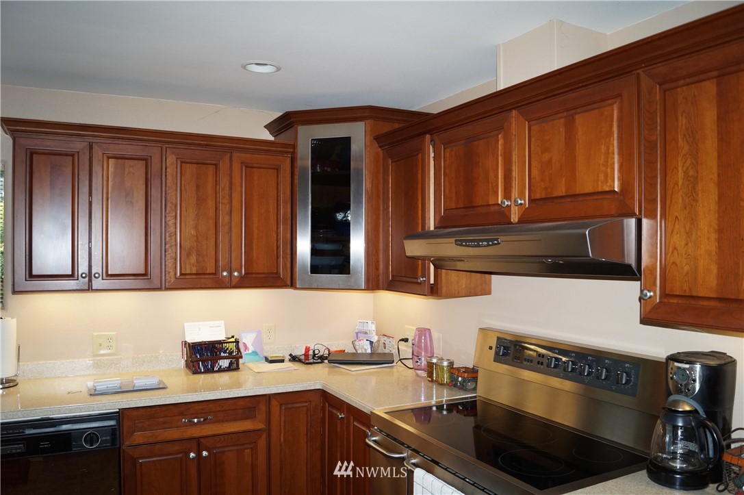 1700 Ranier Street Aberdeen, WA 98520 - Photo 11 of 25 Gallery Image 11