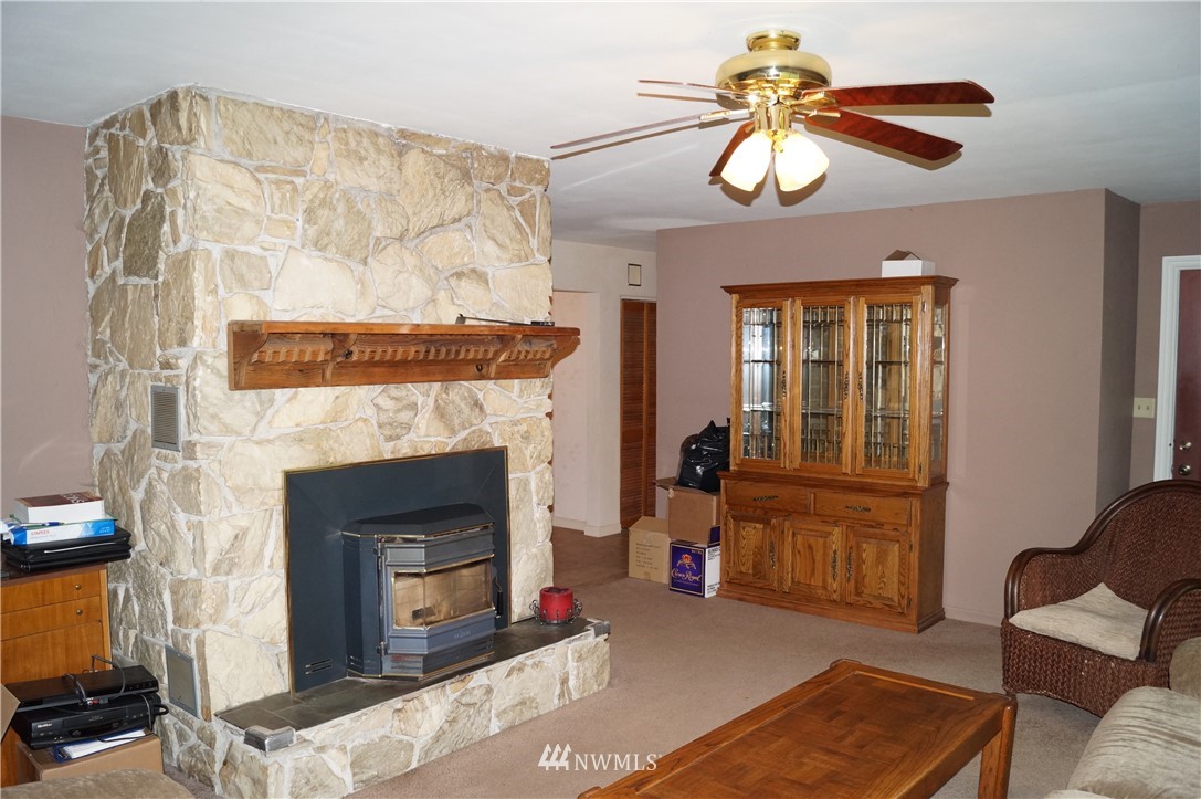 1700 Ranier Street Aberdeen, WA 98520 - Photo 3 of 25 Gallery Image 3