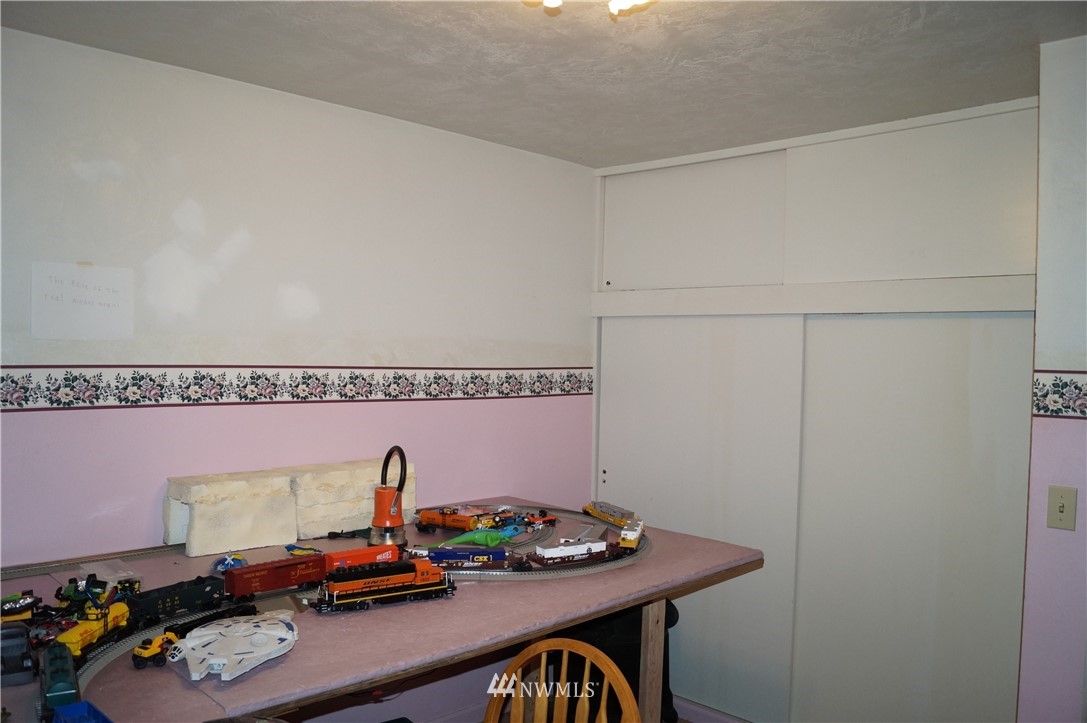 1700 Ranier Street Aberdeen, WA 98520 - Photo 8 of 25 Gallery Image 8