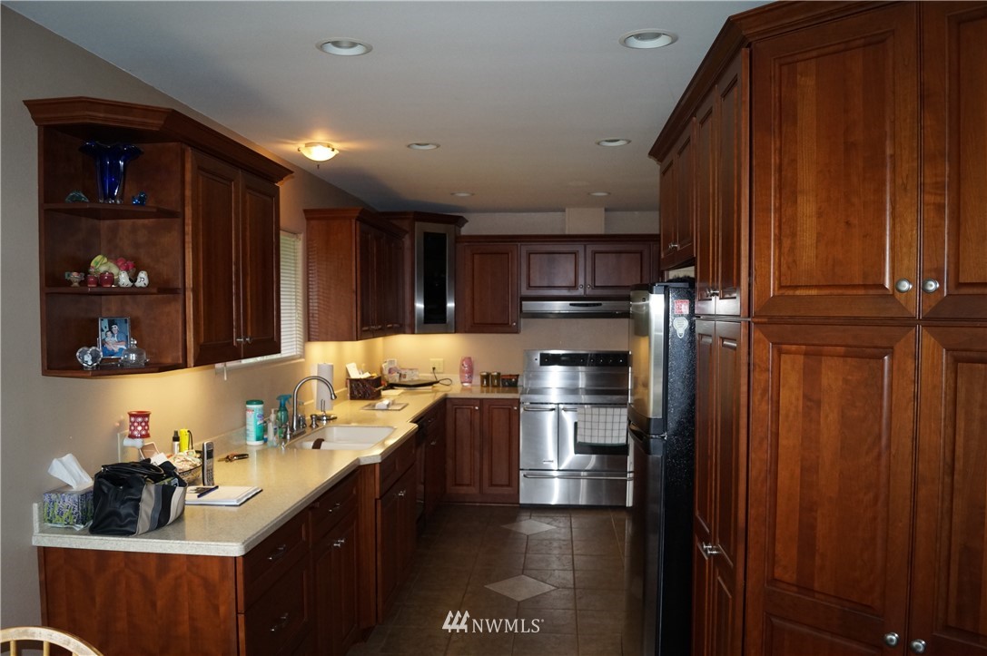 1700 Ranier Street Aberdeen, WA 98520 - Photo 10 of 25 Gallery Image 10