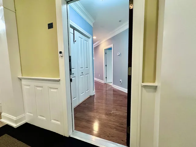 $315,000 | 2244 Ashley Crossing Drive, Unit 1131, Charleston, SC 29414