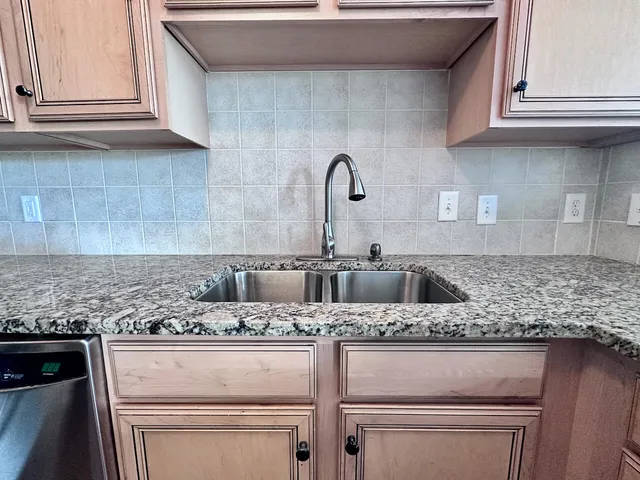 $315,000 | 2244 Ashley Crossing Drive, Unit 1131, Charleston, SC 29414