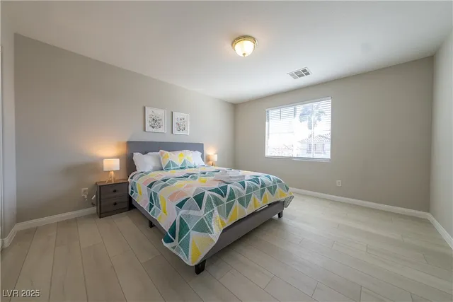 $2,956 | 8280 Crown Peak Avenue, Las Vegas, NV 89117