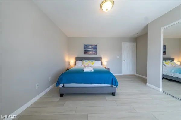$2,595 | 8280 Crown Peak Avenue, Las Vegas, NV 89117