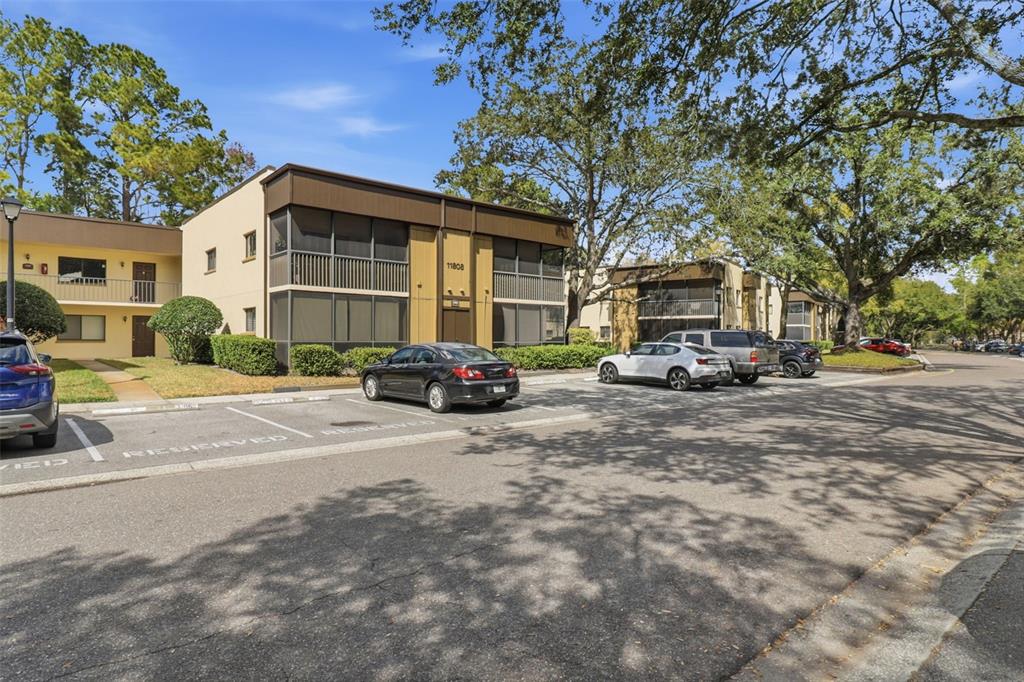 11808 Raintree Lake Lane, Unit C Tampa, FL 33617 - Photo 23 of 24