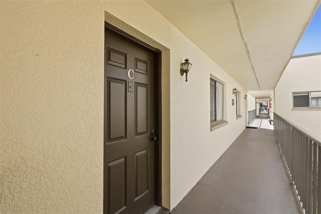 11808 Raintree Lake Lane, Unit C Tampa, FL 33617 - Photo 3 of 24