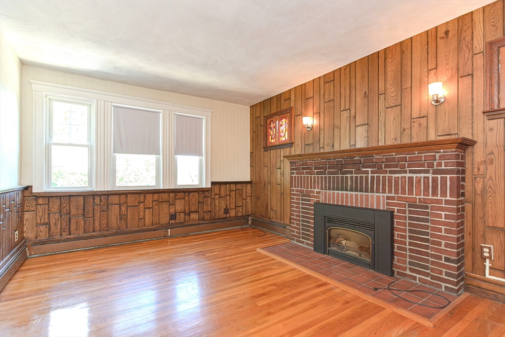 24 Grandview Road Chelsea, MA 02150 - Photo 12 of 40 Gallery Image 12