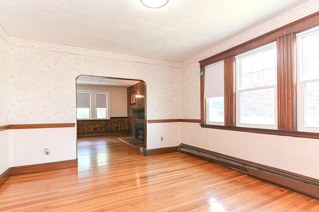 24 Grandview Road Chelsea, MA 02150 - Photo 16 of 40 Gallery Image 16
