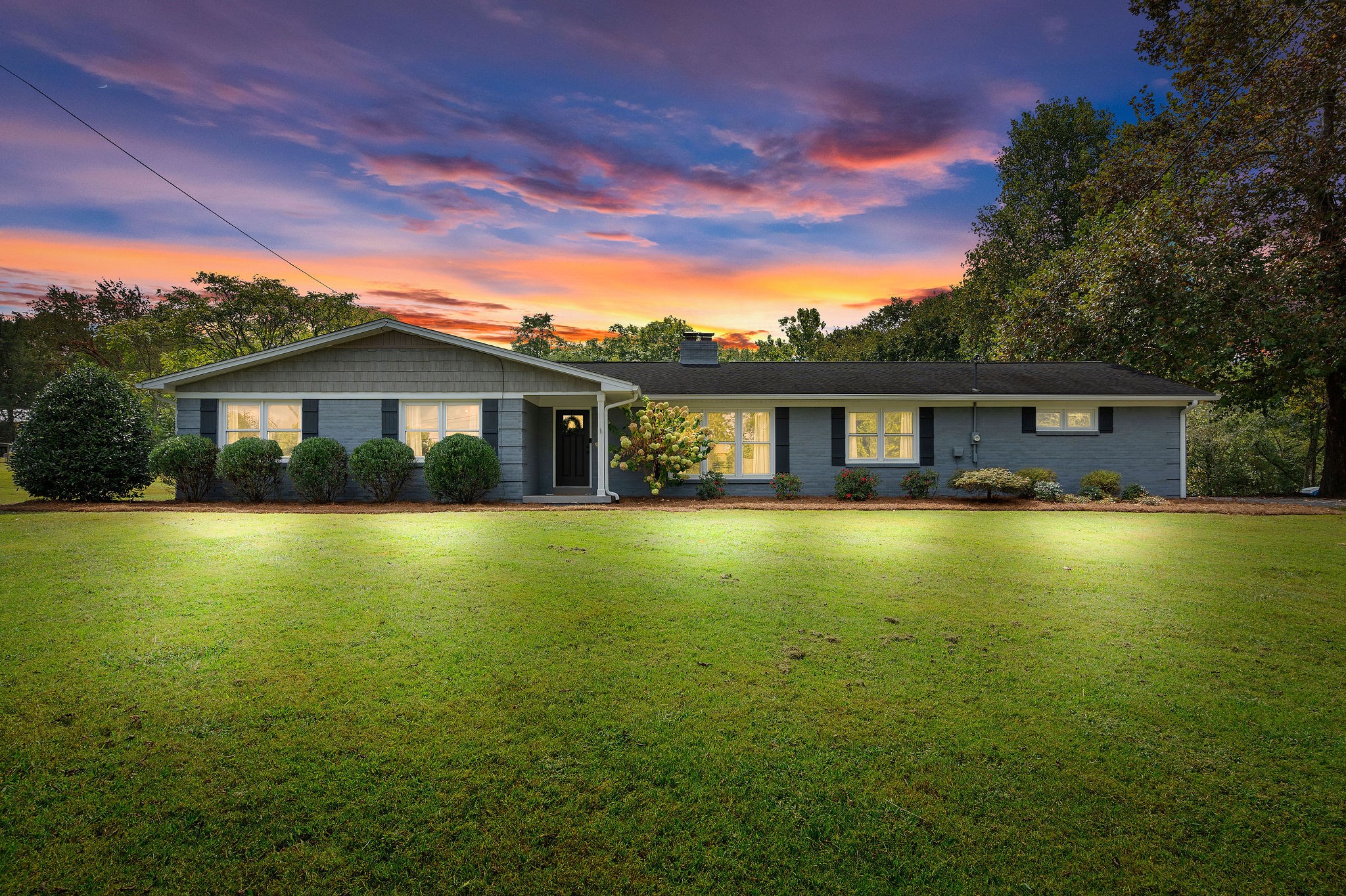 2337 Les Robinson Road Columbia, TN 38401 - Photo 2 of 35 a front view of house with swimming pool