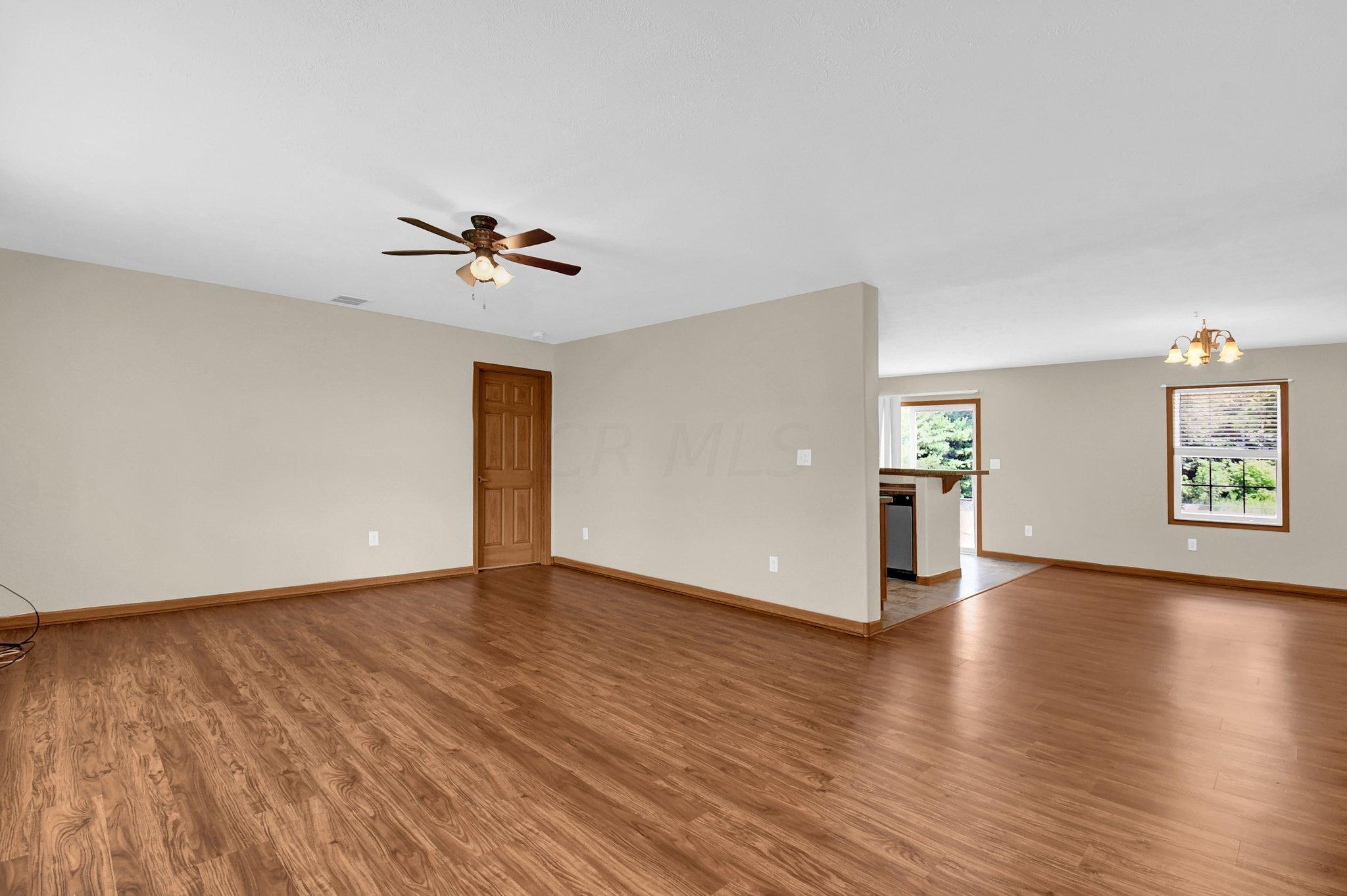 7507 Summit Road Southwest Pataskala, OH 43062 - Photo 16 of 42 Gallery Image 16
