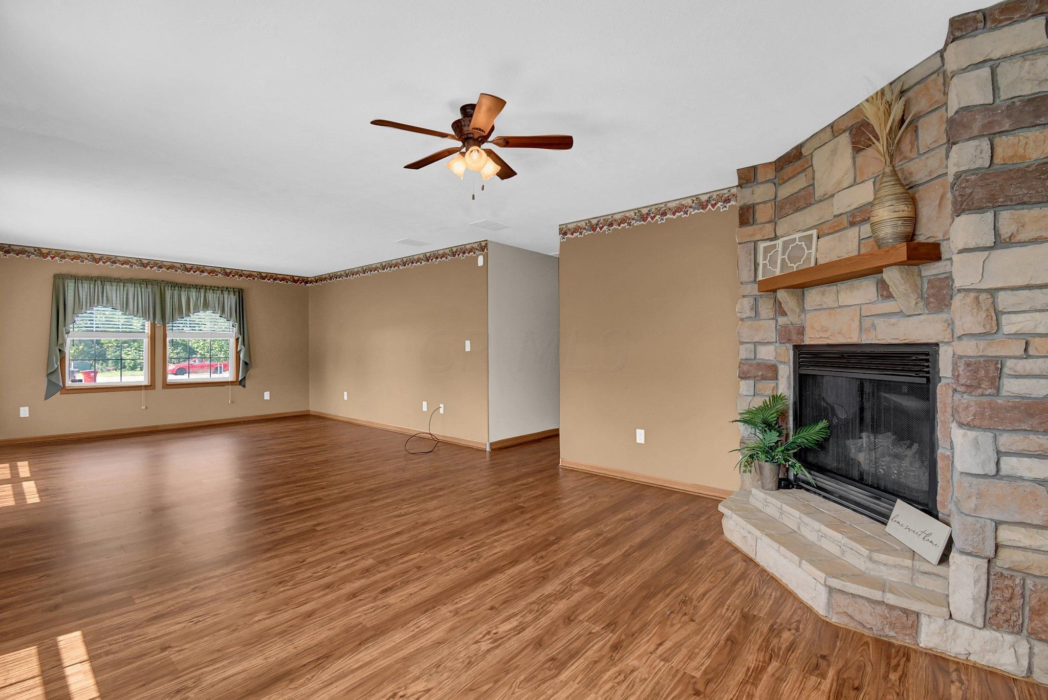 7507 Summit Road Southwest Pataskala, OH 43062 - Photo 6 of 42 Gallery Image 6