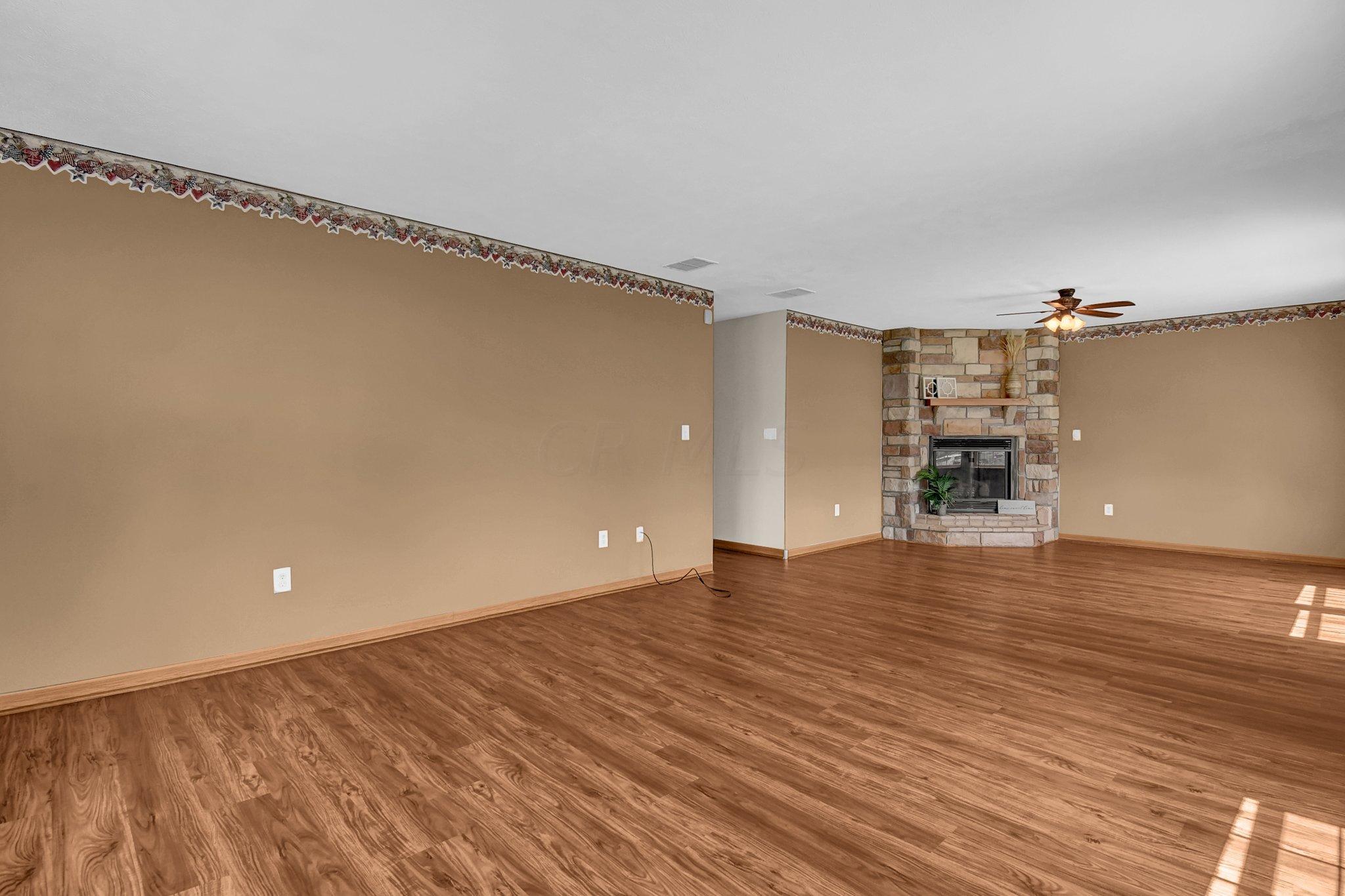 7507 Summit Road Southwest Pataskala, OH 43062 - Photo 8 of 42 Gallery Image 8