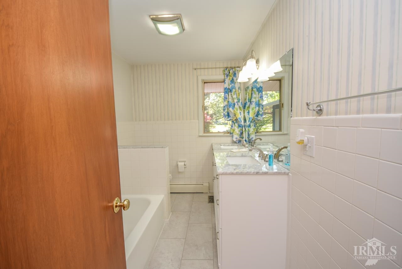 3104 East Royerton Road Muncie, IN 47303 - Photo 18 of 33 Gallery Image 18
