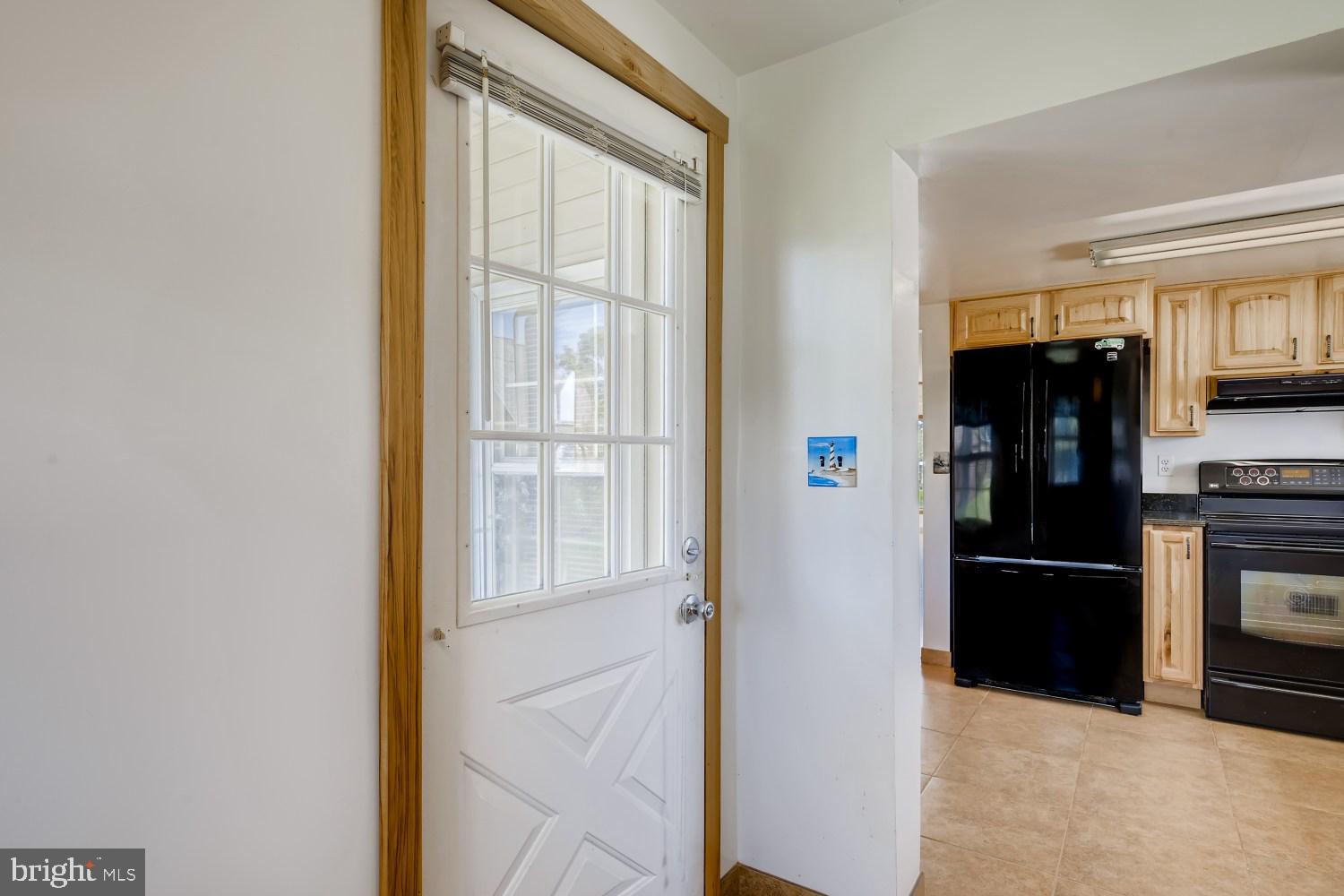 7813 SW Road Pasadena, MD 21122 - Photo 2 of 35 Gallery Image 2