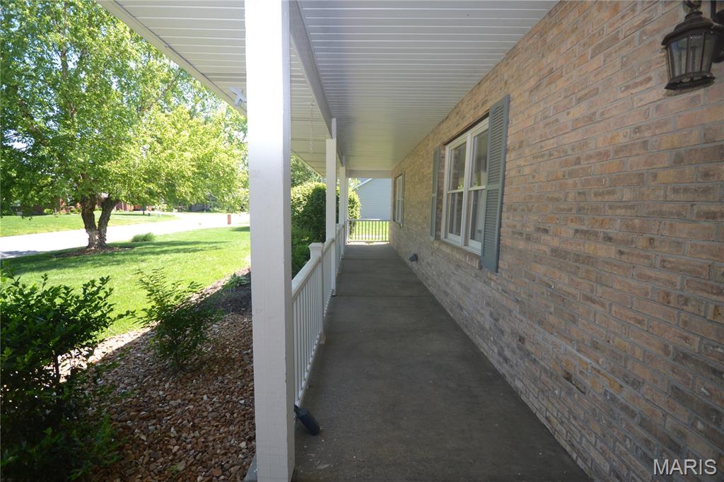 3728 Rhetts Landing Shiloh, IL 62221 - Photo 3 of 48