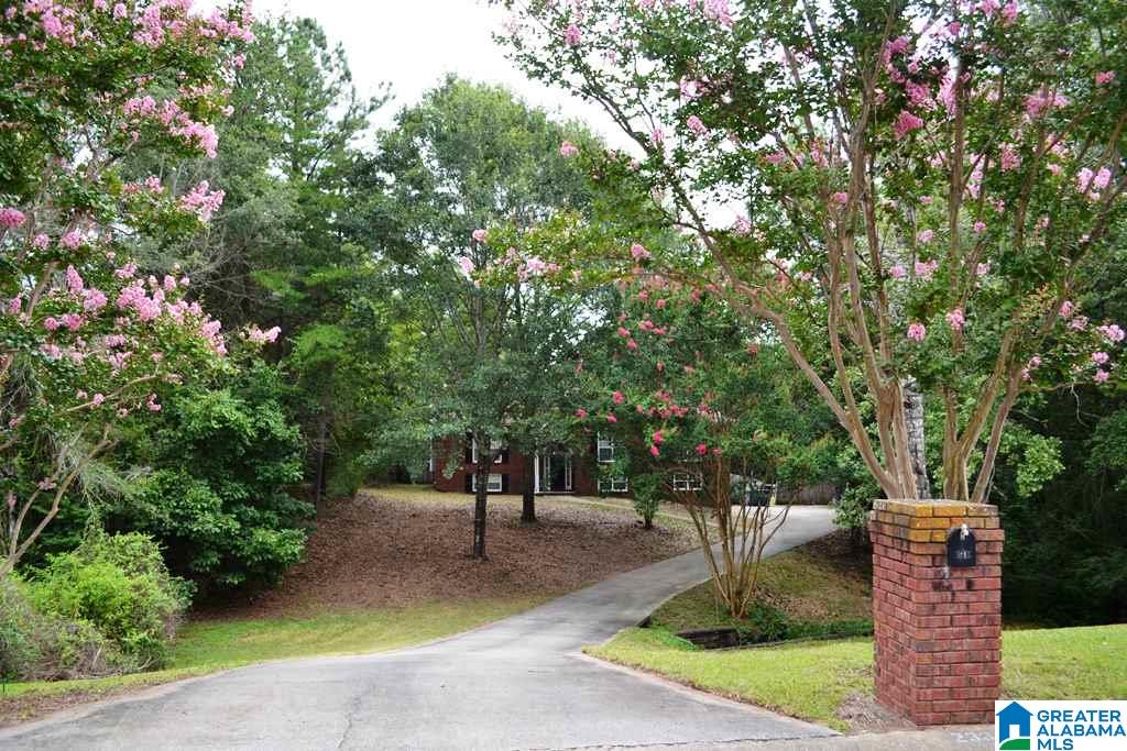 233 Forest Parkway Alabaster, AL 35007 - Photo 2 of 48