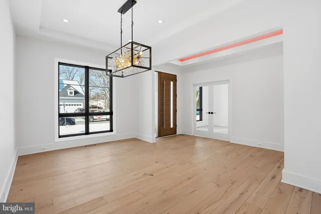 $2,295,000 | 604 Tapawingo Road Southwest, Vienna, VA 22180