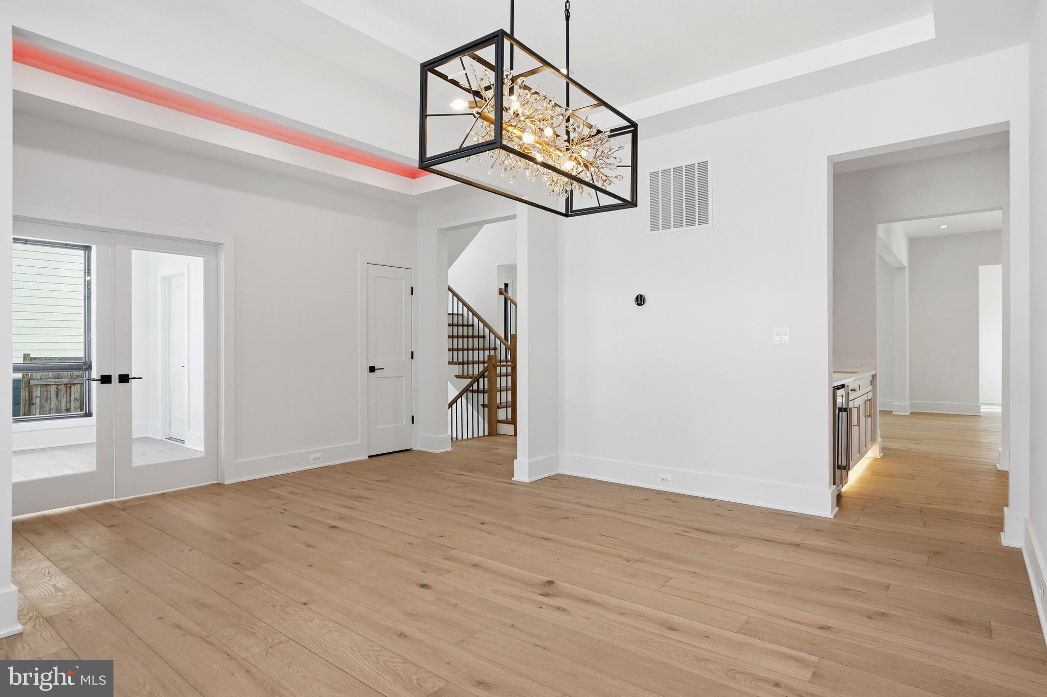 604 Tapawingo Road Southwest Vienna, VA 22180 - Photo 22 of 60