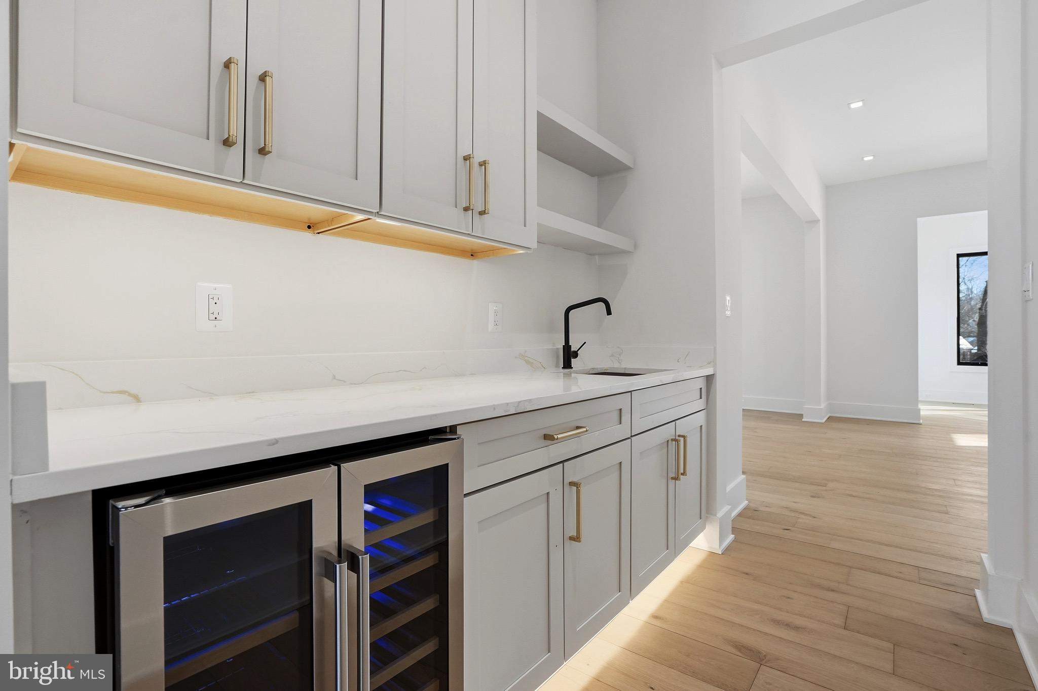 604 Tapawingo Road Southwest Vienna, VA 22180 - Photo 23 of 60