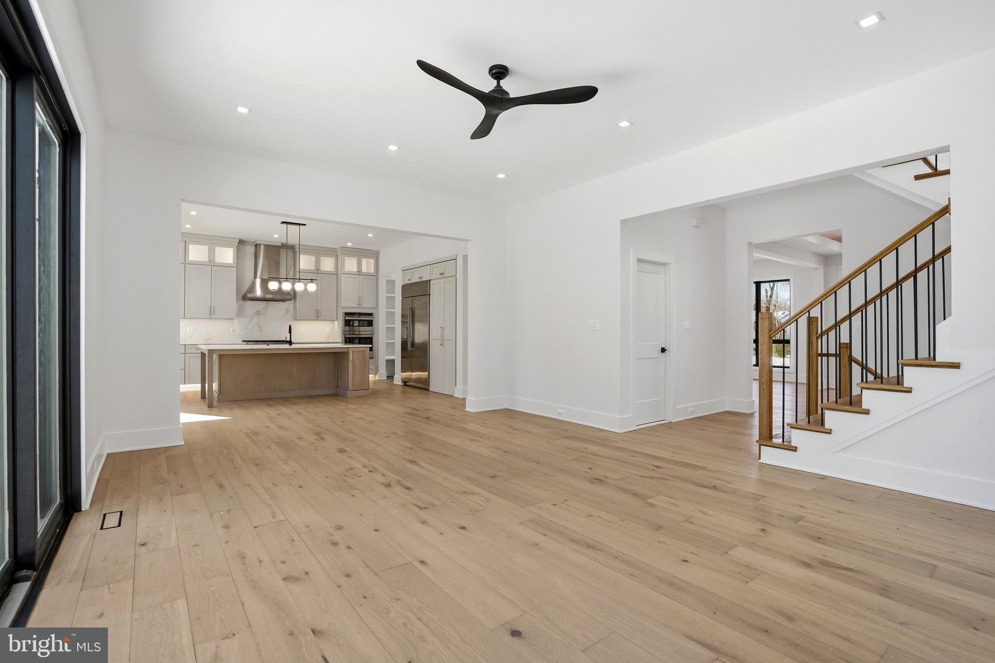 604 Tapawingo Road Southwest Vienna, VA 22180 - Photo 26 of 60