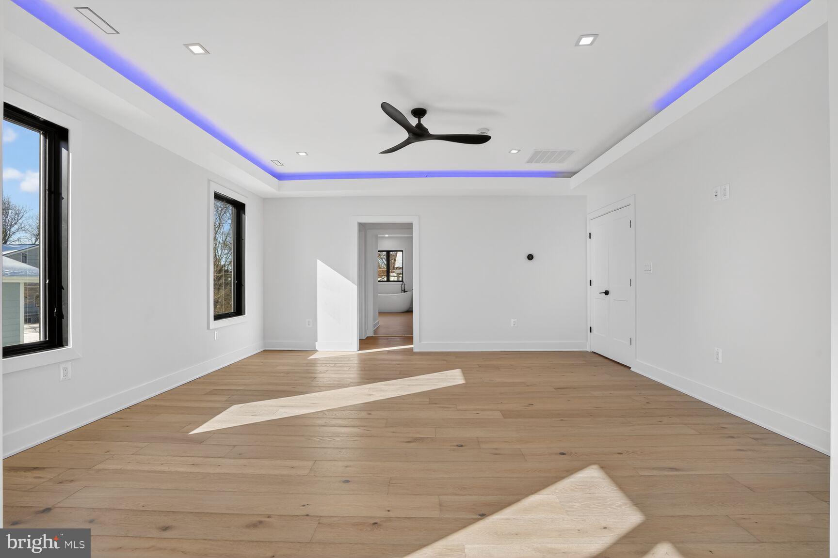 604 Tapawingo Road Southwest Vienna, VA 22180 - Photo 40 of 60