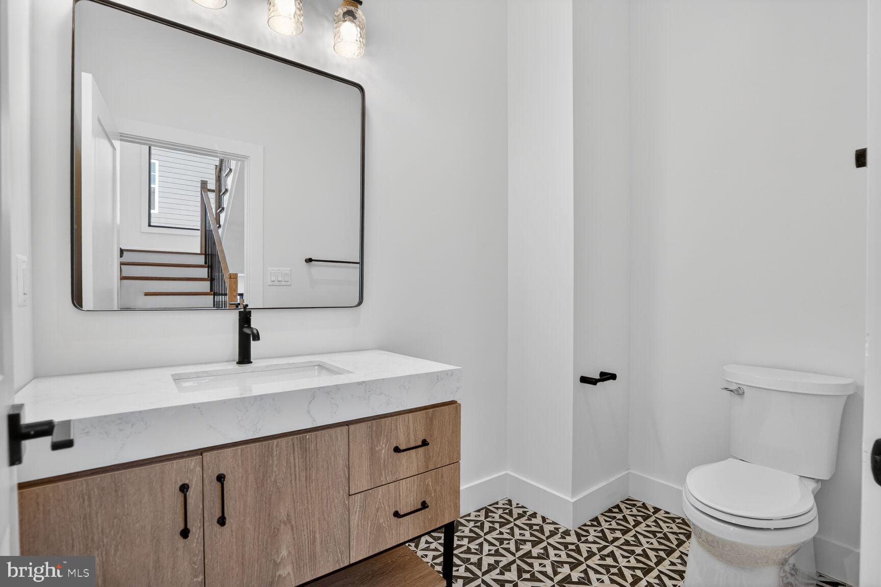 604 Tapawingo Road Southwest Vienna, VA 22180 - Photo 55 of 60