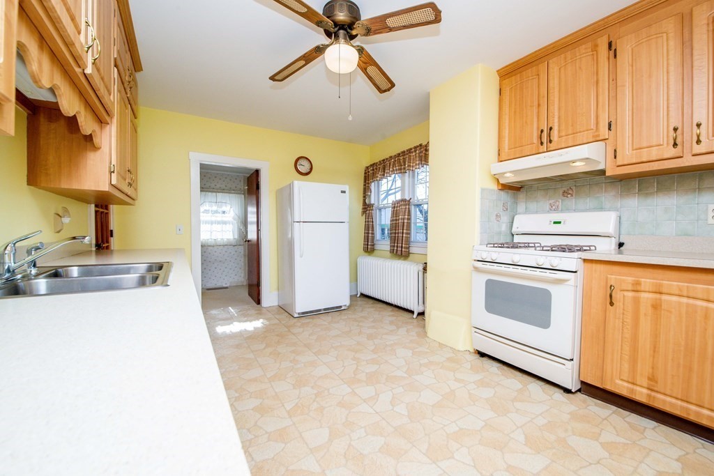 236 Russells Mills Road Dartmouth, MA 02748 - Photo 13 of 30 a view of a kitchen with electric appliances