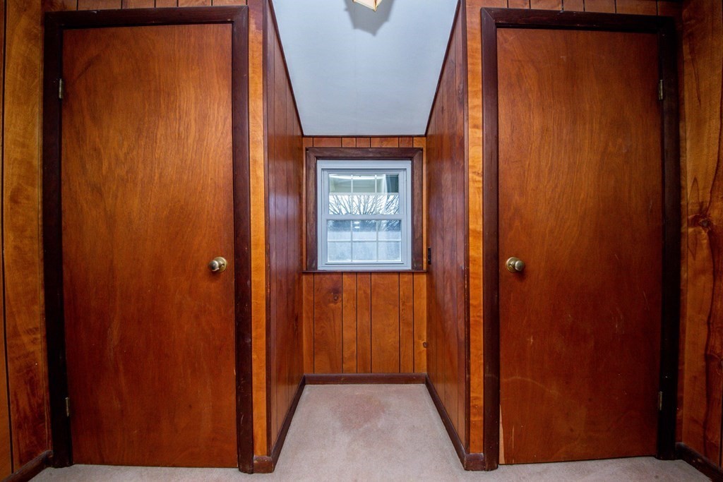 236 Russells Mills Road Dartmouth, MA 02748 - Photo 22 of 30