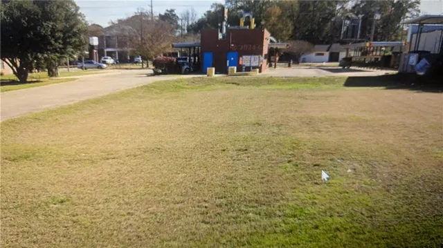 $74,500 | 5221 Rue Verdun, Alexandria, LA 71303